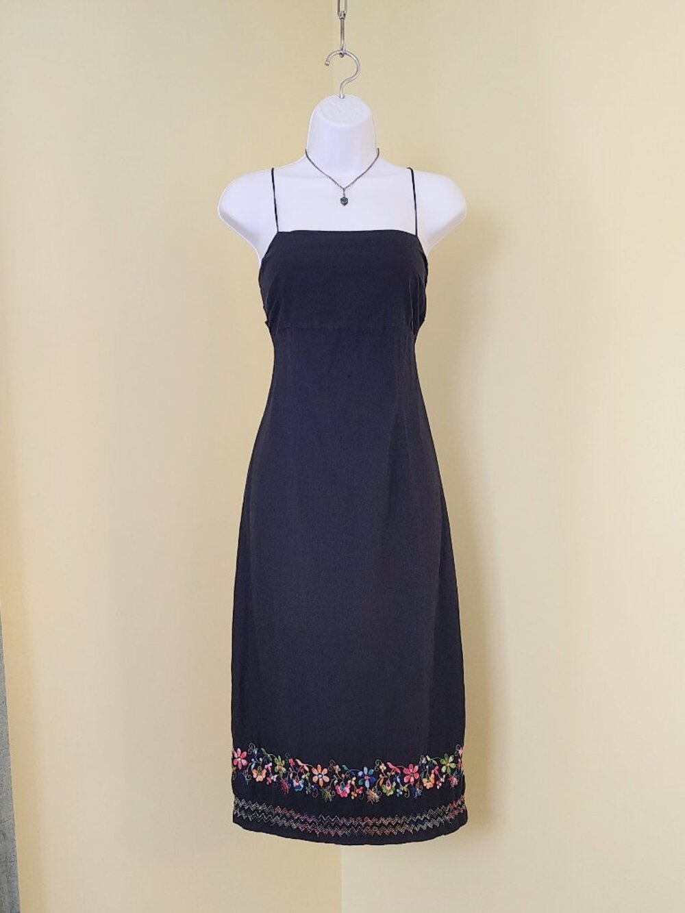 Vintage 90s Black MAXOU Floral Embroidered Hem Empire Waist Midi Dress - 6
